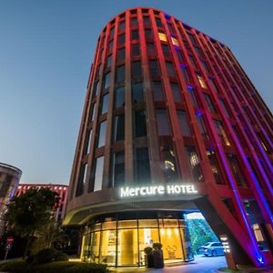 Mercure Shanghai Hongqiao Railway Station